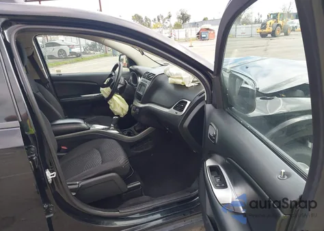 2015 Dodge Journey Sxt from USA, damaged, VIN 3C4PDCBG3FT610582